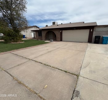 3737 Michigan Ave, Glendale, AZ 85308
