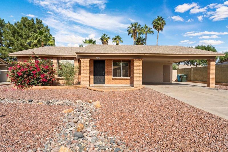 3738 W Libby St, Glendale, AZ 85308