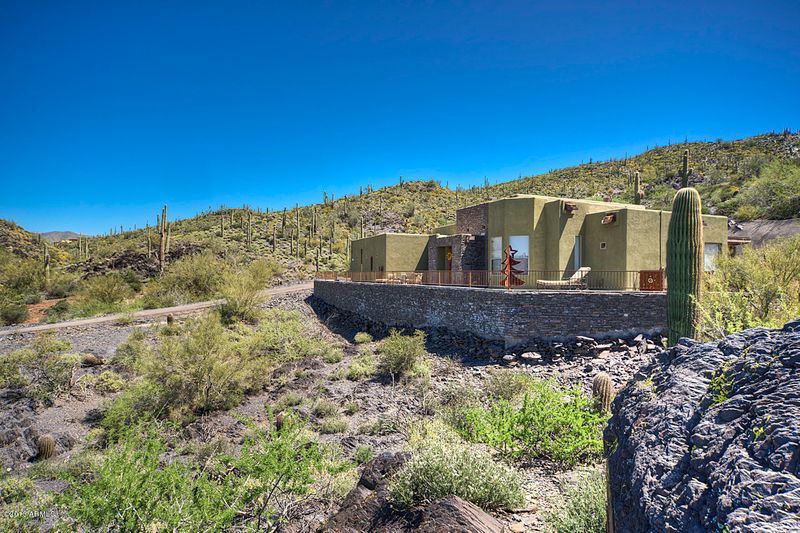 37385 N Sunset Trl, Cave Creek, AZ 85331
