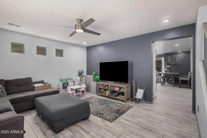 3739 Carter Rd, Phoenix, AZ 85041