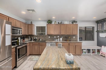 3739 Carter Rd, Phoenix, AZ 85041