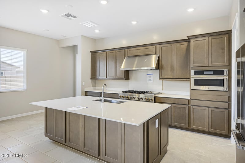 3739 Gallatin Way, San Tan Valley, AZ 85143