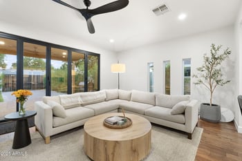 3739 Fairmount Ave, Phoenix, AZ 85018