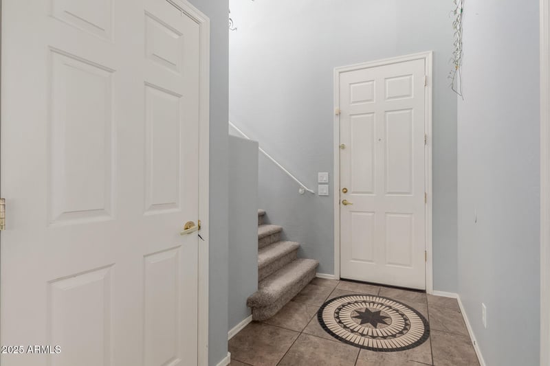 3739 Memorial Dr, Phoenix, AZ 85086