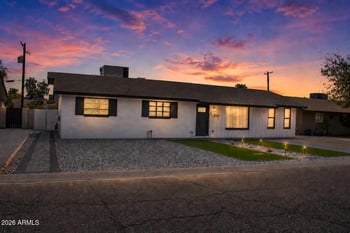 3739 W Flynn Ln, Phoenix, AZ 85019