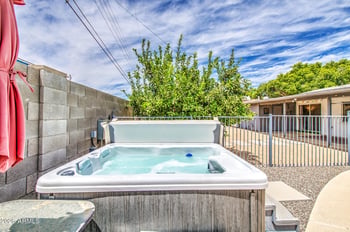 3739 Krall St, Phoenix, AZ 85019