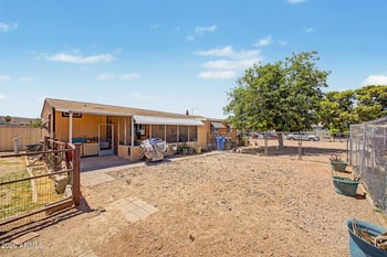 3739 Rose Garden Ln, Glendale, AZ 85308