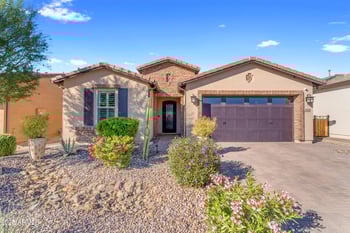374 Bracciano Ave, San Tan Valley, AZ 85140