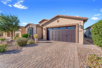 374 Bracciano Ave, San Tan Valley, AZ 85140