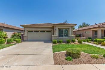 374 Lyle Ave, San Tan Valley, AZ 85140