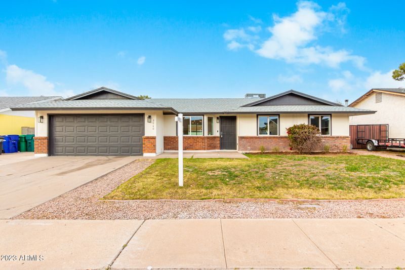 3740 E Harmony Ave, Mesa, AZ 85206