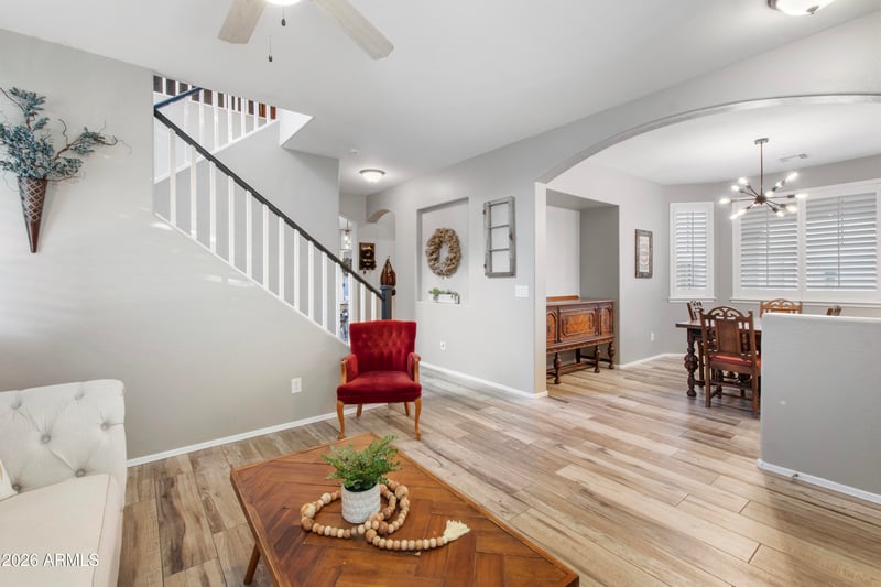 3740 Sexton St, Gilbert, AZ 85295