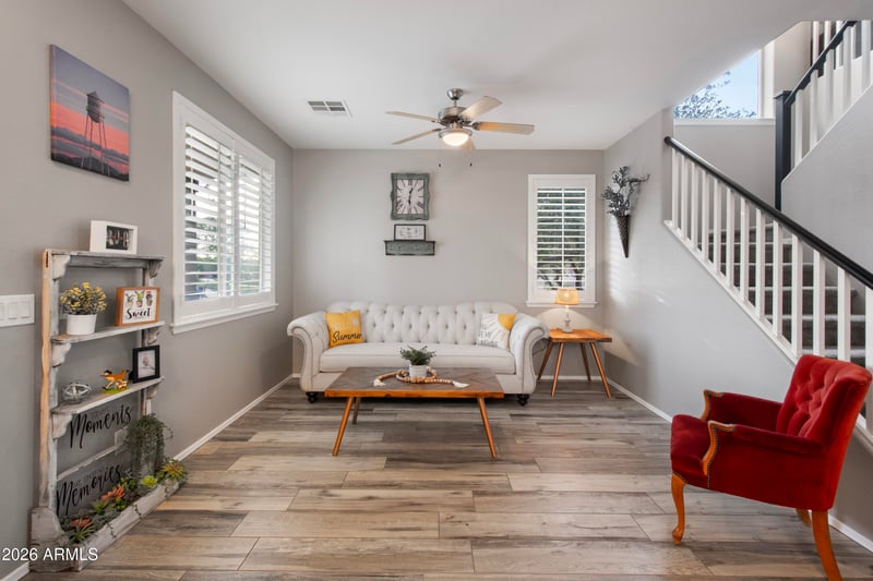 3740 Sexton St, Gilbert, AZ 85295