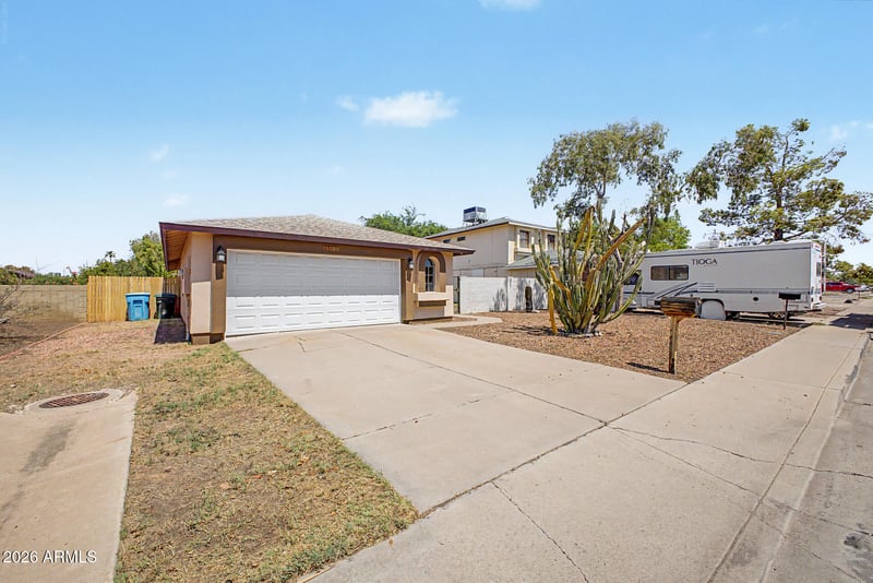 3740 W Michigan Ave, Glendale, AZ 85308