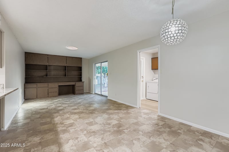 3741 Davidson Ln, Phoenix, AZ 85051