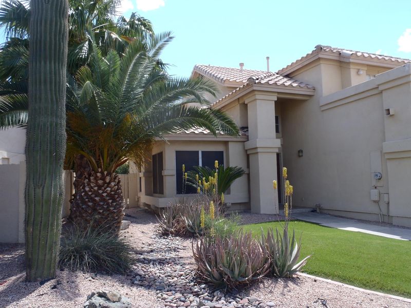 3741 E Tanglewood Dr, Phoenix, AZ 85048