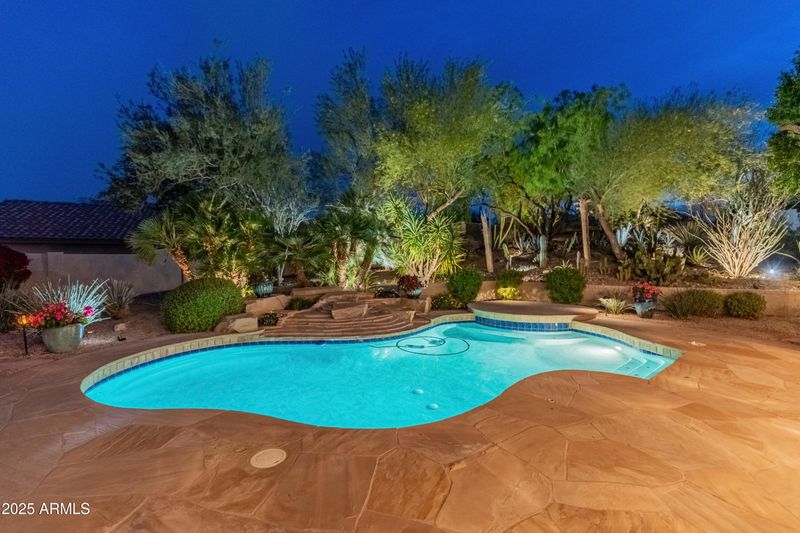 3741 E Tonto Ct, Phoenix, AZ 85044