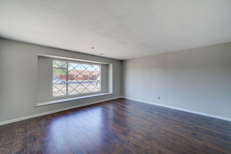 3741 W Rovey Ave, Phoenix, AZ 85019