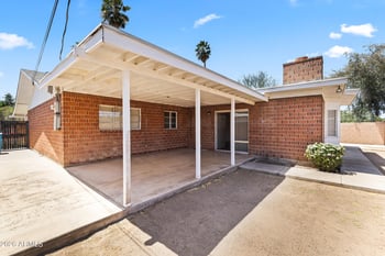 3742 Berridge Ln, Phoenix, AZ 85019