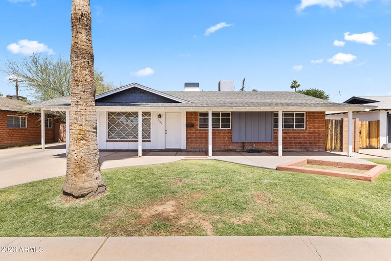 3742 W Berridge Ln, Phoenix, AZ 85019