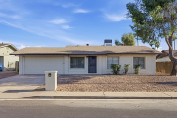 3743 Acoma Dr, Phoenix, AZ 85053