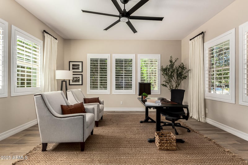 3743 Arabian Dr, Gilbert, AZ 85296