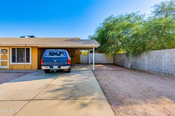 3743 Marmora St, Phoenix, AZ 85032