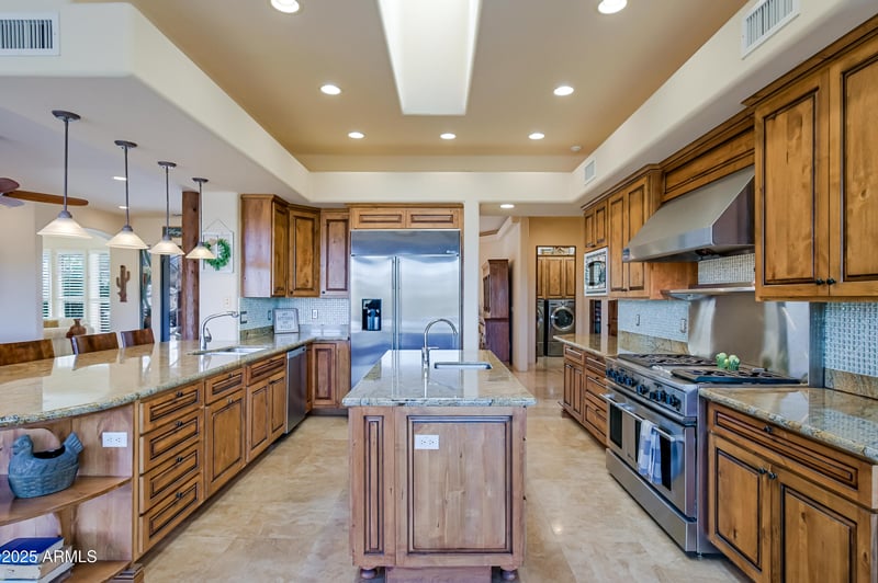 37433 Never Mind Trail --, Carefree, AZ 85377