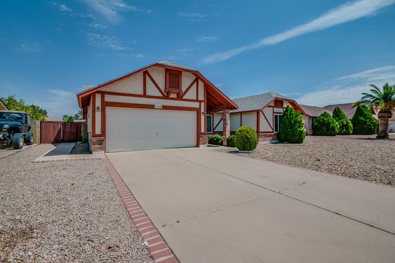 3744 E Pueblo Ave, Mesa, AZ 85206