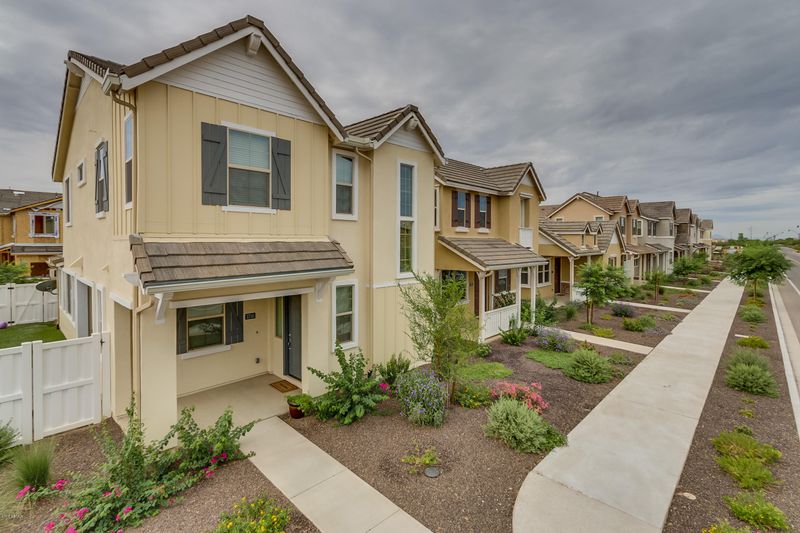 3744 E Robert St, Gilbert, AZ 85295