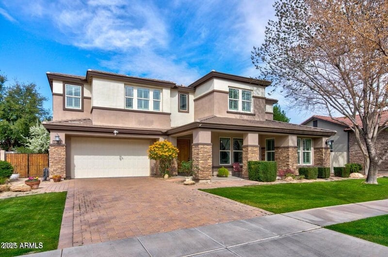3744 Sierra Madre Ave, Gilbert, AZ 85296