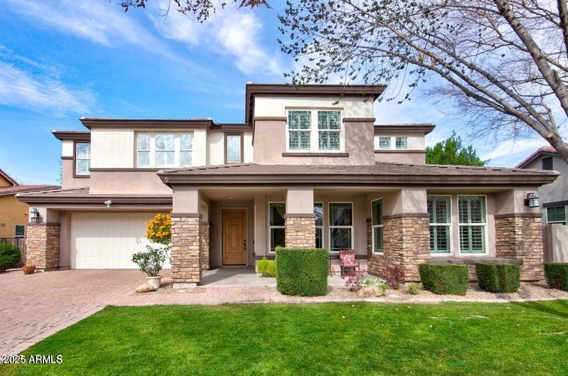3744 Sierra Madre Ave, Gilbert, AZ 85296