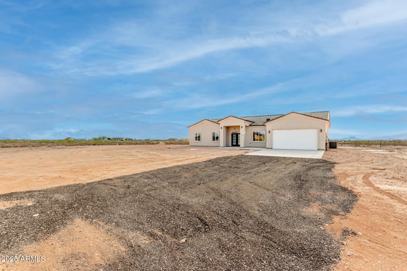 37459 Missouri Ave, Tonopah, AZ 85354