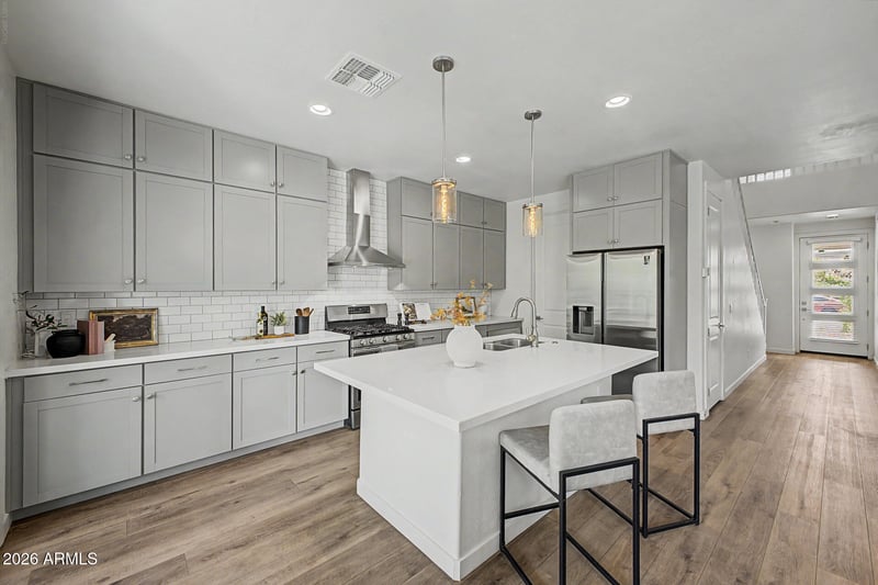 3746 Earll Dr, Phoenix, AZ 85018