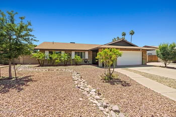 3747 Aire Libre Ave, Phoenix, AZ 85053