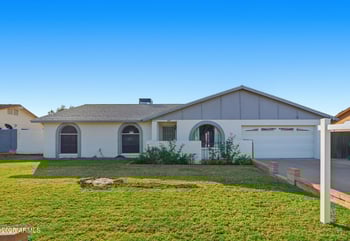 3747 Campo Bello Dr, Glendale, AZ 85308