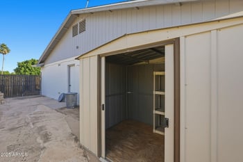 3747 Campo Bello Dr, Glendale, AZ 85308