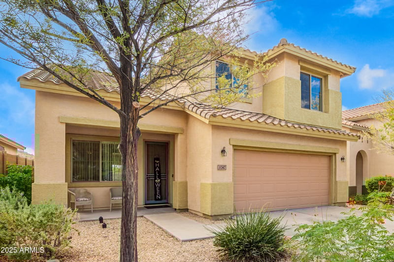 3747 Desert Creek Ln, Phoenix, AZ 85086