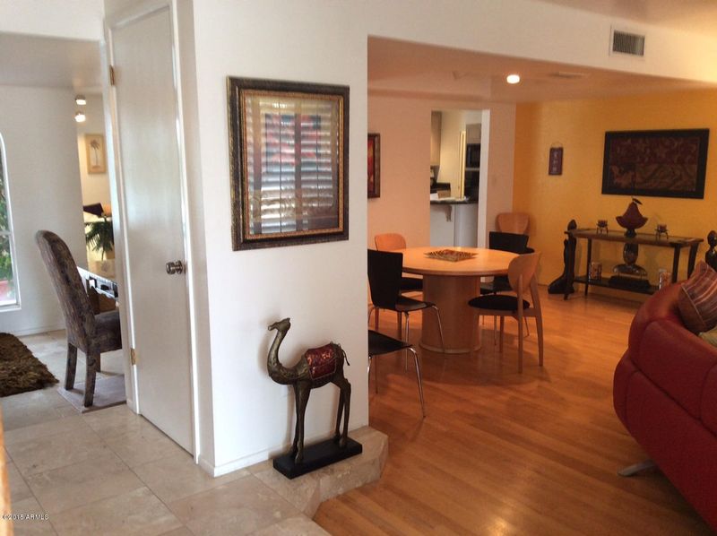 3747 E Shangri La Rd, Phoenix, AZ 85028
