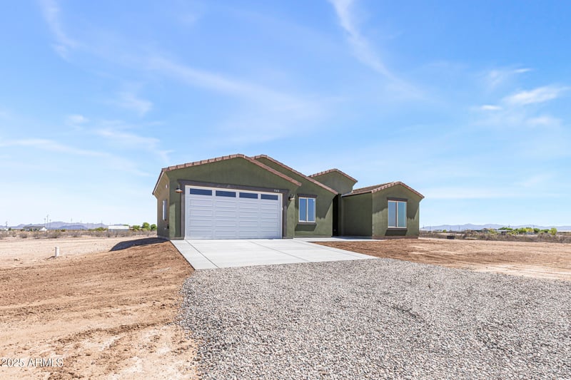 37478 Hayes St, Tonopah, AZ 85354