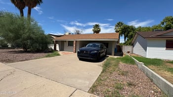3748 Las Palmaritas Dr, Phoenix, AZ 85051