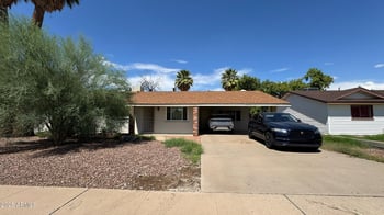 3748 Las Palmaritas Dr, Phoenix, AZ 85051