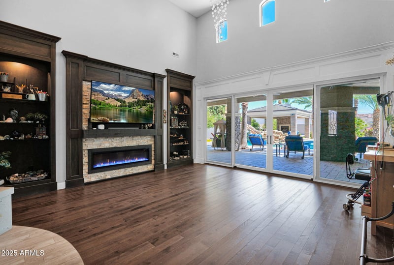 3749 Juniper Cir, Mesa, AZ 85205