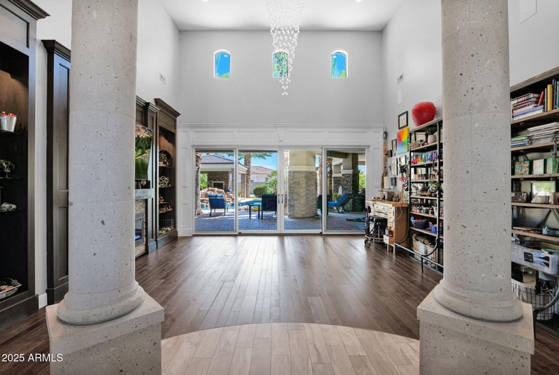 3749 Juniper Cir, Mesa, AZ 85205