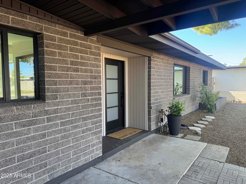 3749 Laurel Ln, Phoenix, AZ 85028