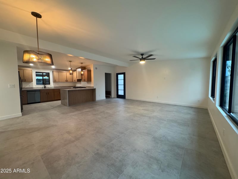 3749 Laurel Ln, Phoenix, AZ 85028