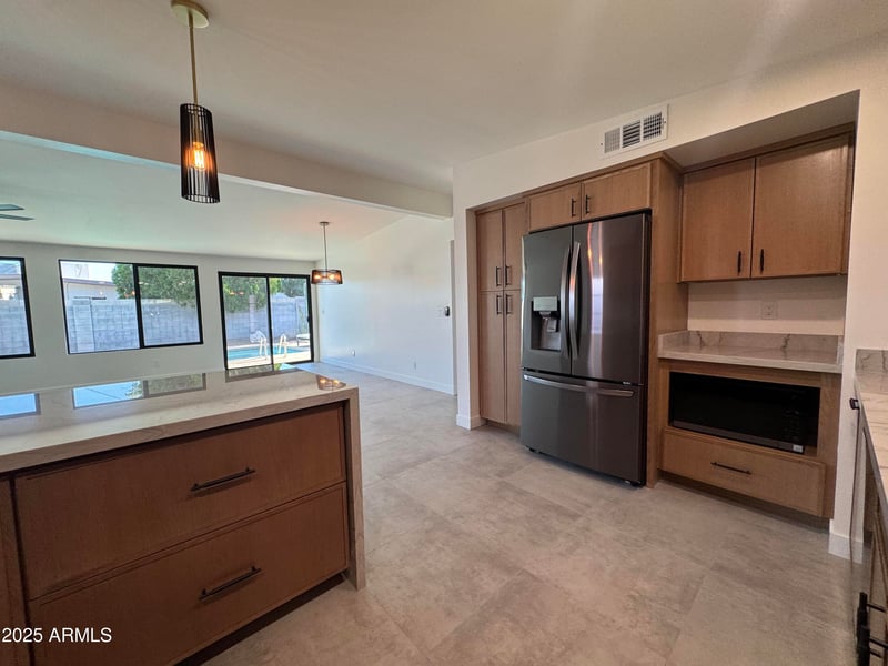 3749 Laurel Ln, Phoenix, AZ 85028