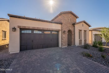 375 Bracciano Ave, Queen Creek, AZ 85140