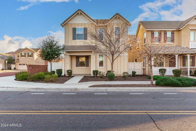 3750 E Robert St, Gilbert, AZ 85295