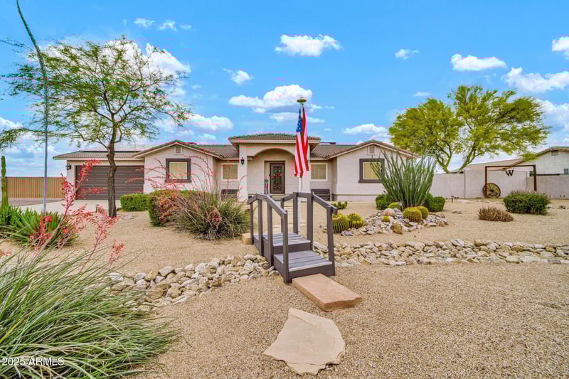 37508 12th St, Phoenix, AZ 85086
